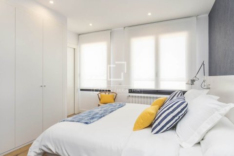 2 bedrooms apartment for sale in Barcelona, Catalonia, Spain № 9056 - photo 22
