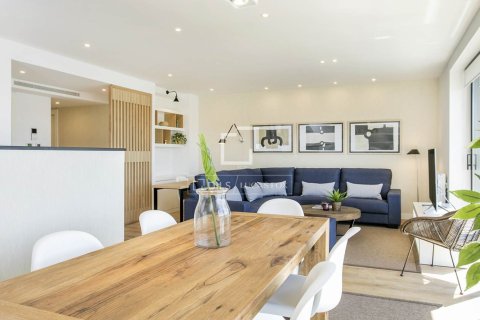 2 bedrooms apartment for sale in Barcelona, Catalonia, Spain № 9056 - photo 10