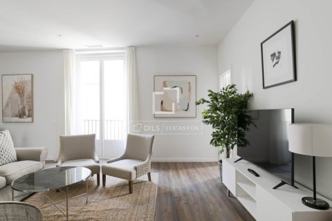3 bedrooms apartment for sale in Barcelona, Catalonia, Spain № 9097 - photo 7