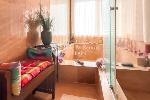 5 bedrooms house for sale in Lloret de Mar, Girona, Catalonia, Spain № 6751 - photo 30