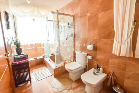 5 bedrooms house for sale in Lloret de Mar, Girona, Catalonia, Spain № 6751 - photo 25