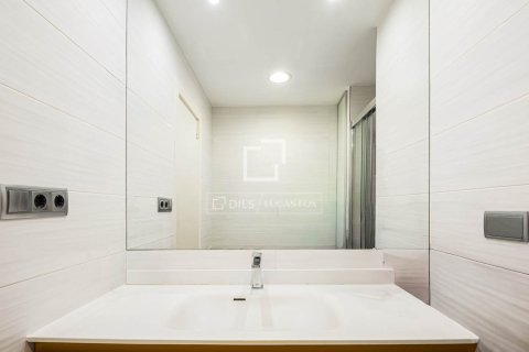 4 bedrooms villa for sale in Castelldefels, Barcelona, Catalonia, Spain № 9159 - photo 9