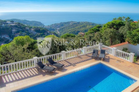 6 bedrooms house for sale in Lloret de Mar, Girona, Catalonia, Spain № 7218 - photo 11
