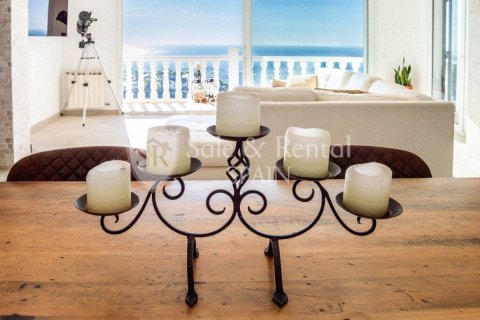 6 bedrooms house for sale in Lloret de Mar, Girona, Catalonia, Spain № 7218 - photo 21