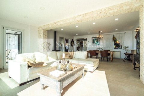6 bedrooms house for sale in Lloret de Mar, Girona, Catalonia, Spain № 7218 - photo 6