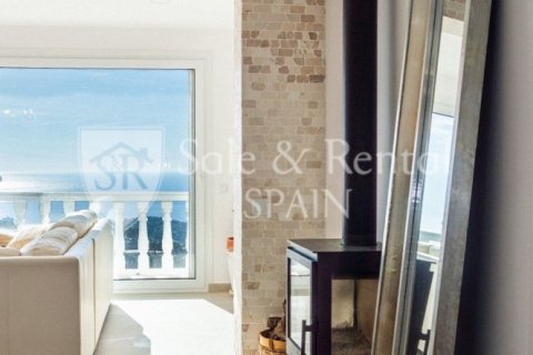 6 bedrooms house for sale in Lloret de Mar, Girona, Catalonia, Spain № 7218 - photo 15