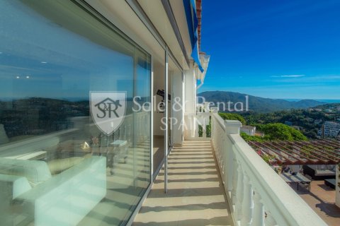 6 bedrooms house for sale in Lloret de Mar, Girona, Catalonia, Spain № 7218 - photo 9