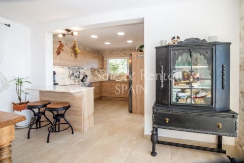 6 bedrooms house for sale in Lloret de Mar, Girona, Catalonia, Spain № 7218 - photo 22