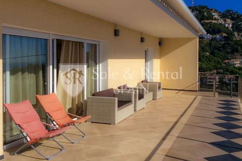 4 bedrooms house for sale in Lloret de Mar, Girona, Catalonia, Spain № 6674 - photo 23