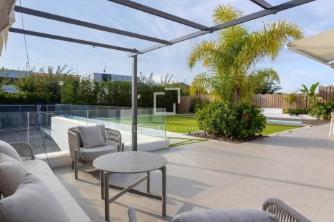 4 bedrooms villa for sale in Sant Andreu de Llavaneres, Barcelona, Catalonia, Spain № 9225 - photo 12