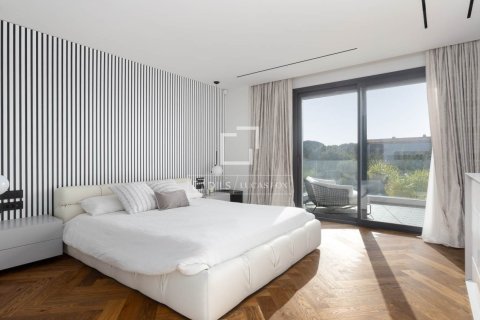 4 bedrooms villa for sale in Sant Andreu de Llavaneres, Barcelona, Catalonia, Spain № 9225 - photo 17