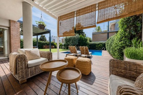 Сasa de 5 dormitorios en venta en Sant Cugat del Vallès, Barcelona, Cataluña, Spain № 9075 - foto 8