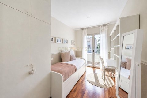 Сasa de 5 dormitorios en venta en Sant Cugat del Vallès, Barcelona, Cataluña, Spain № 9075 - foto 27