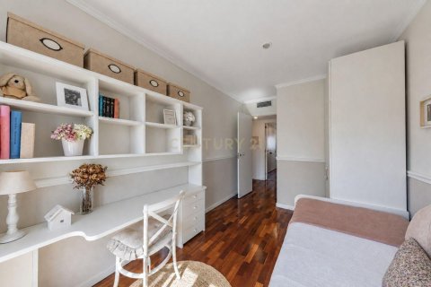 Сasa de 5 dormitorios en venta en Sant Cugat del Vallès, Barcelona, Cataluña, Spain № 9075 - foto 28