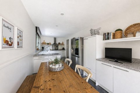 Сasa de 5 dormitorios en venta en Sant Cugat del Vallès, Barcelona, Cataluña, Spain № 9075 - foto 21