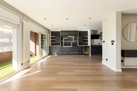 4 bedrooms apartment for sale in Barcelona, Catalonia, Spain № 9085 - photo 7