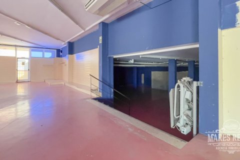 1174 m² commercial property à vendre à Lloret de Mar, Girona, Catalonia, Spain № 993 - photo 2