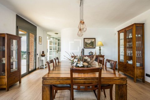 Купить виллу в Матадепера, Испания с 4 спальни, 478м², № 9103 - фото 9