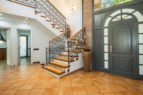 Купить виллу в Матадепера, Испания с 4 спальни, 478м², № 9103 - фото 3