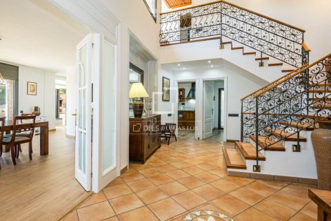 Купить виллу в Матадепера, Испания с 4 спальни, 478м², № 9103 - фото 6