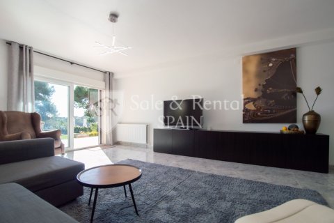 6 bedrooms house for sale in Lloret de Mar, Girona, Catalonia, Spain № 6700 - photo 10
