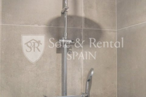 6 bedrooms house for sale in Lloret de Mar, Girona, Catalonia, Spain № 6700 - photo 16