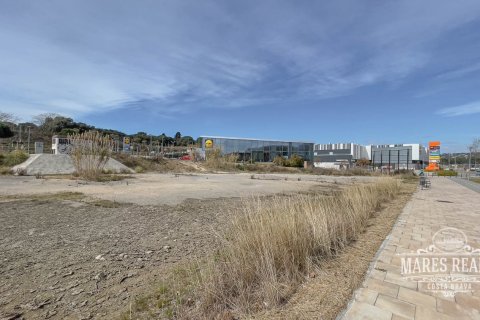 2320 sq.m. land plot for sale in Lloret de Mar, Girona, Catalonia, Spain № 996