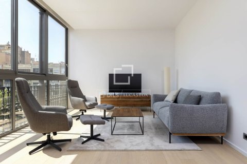 2 bedrooms apartment for rent in Barcelona, Catalonia, Spain № 9228 - photo 3