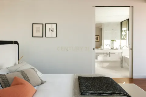 2 bedrooms commercial property for sale in Barcelona, Catalonia, Spain № 9183 - photo 6