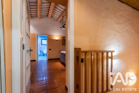 6 bedrooms townhouse for sale in Parets del Vallès, Barcelona, Catalonia, Spain № 9133 - photo 13