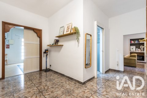 6 bedrooms townhouse for sale in Parets del Vallès, Barcelona, Catalonia, Spain № 9133 - photo 28