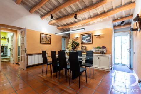 6 bedrooms townhouse for sale in Parets del Vallès, Barcelona, Catalonia, Spain № 9133 - photo 8