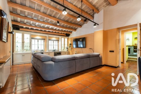 6 bedrooms townhouse for sale in Parets del Vallès, Barcelona, Catalonia, Spain № 9133 - photo 7