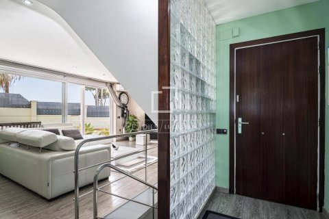 5 bedrooms villa for sale in Castelldefels, Barcelona, Catalonia, Spain № 9173 - photo 11