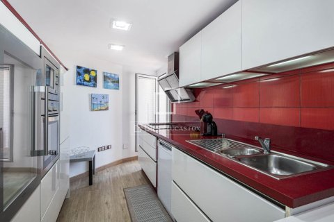 5 bedrooms villa for sale in Castelldefels, Barcelona, Catalonia, Spain № 9173 - photo 19