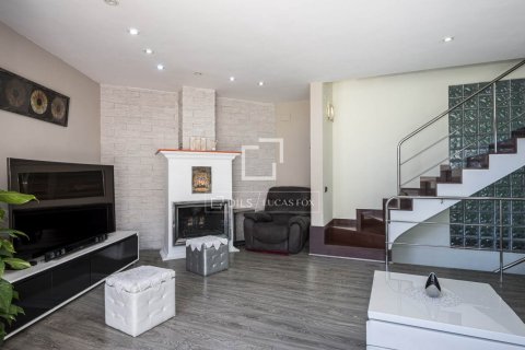 5 bedrooms villa for sale in Castelldefels, Barcelona, Catalonia, Spain № 9173 - photo 16