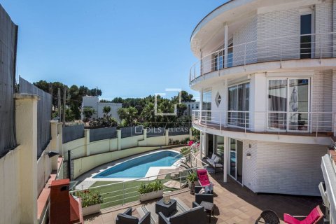 5 bedrooms villa for sale in Castelldefels, Barcelona, Catalonia, Spain № 9173 - photo 4