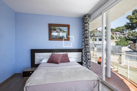 5 bedrooms villa for sale in Castelldefels, Barcelona, Catalonia, Spain № 9173 - photo 30