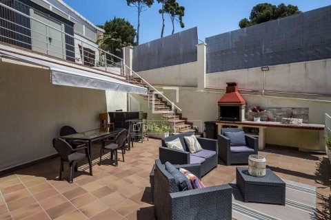 5 bedrooms villa for sale in Castelldefels, Barcelona, Catalonia, Spain № 9173 - photo 6