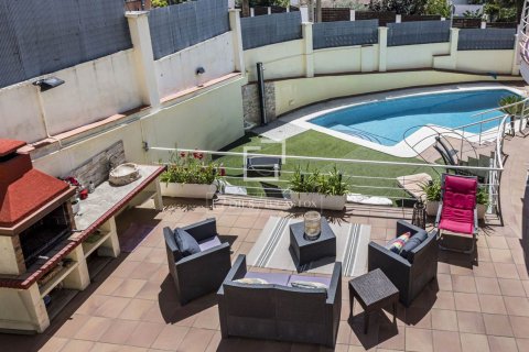 5 bedrooms villa for sale in Castelldefels, Barcelona, Catalonia, Spain № 9173 - photo 5