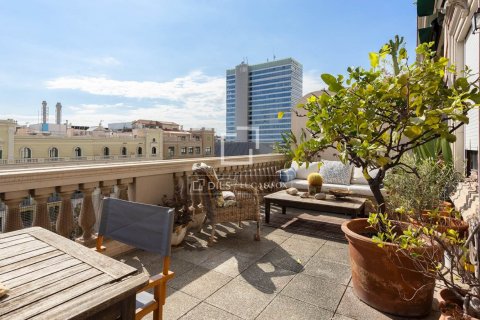 Купить квартиру в Барселона, Испания с 3 спальни, 259м², № 9265 - фото 2
