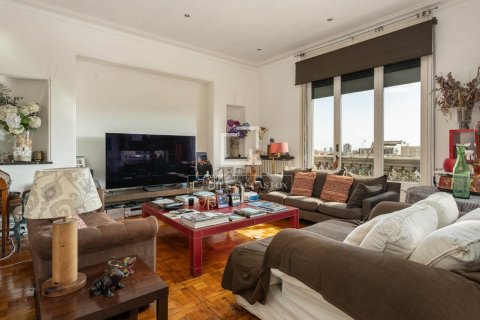 Купить квартиру в Барселона, Испания с 3 спальни, 259м², № 9265 - фото 10