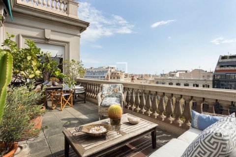 Купить квартиру в Барселона, Испания с 3 спальни, 259м², № 9265 - фото 9