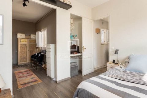 Купить квартиру в Барселона, Испания с 3 спальни, 259м², № 9265 - фото 27