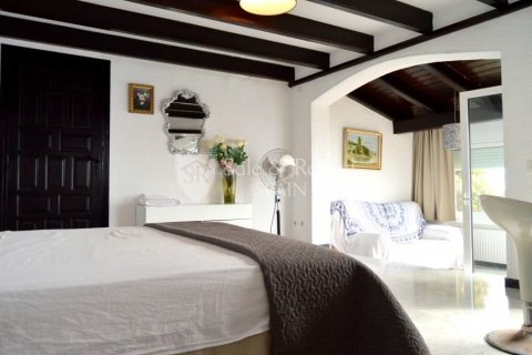 5 bedrooms house for sale in Lloret de Mar, Girona, Catalonia, Spain № 6726 - photo 20