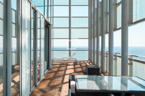 3 bedrooms penthouse for rent in Barcelona, Catalonia, Spain № 9062 - photo 17