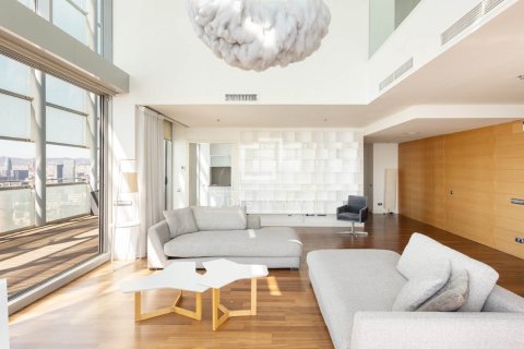3 bedrooms penthouse for rent in Barcelona, Catalonia, Spain № 9062 - photo 22