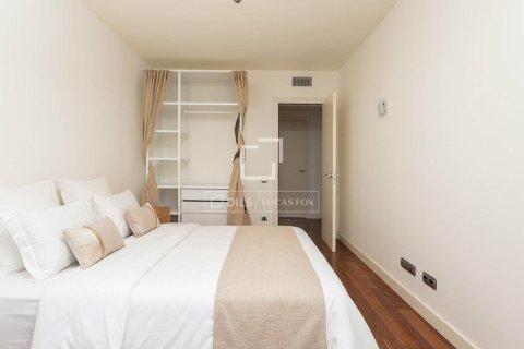 3 bedrooms penthouse for rent in Barcelona, Catalonia, Spain № 9062 - photo 29