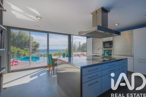 4 bedrooms house for sale in Tarragona, Catalonia, Spain № 9248 - photo 15