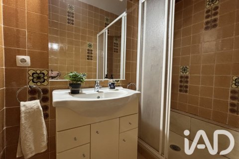 Apartamento de 4 dormitorios en venta en Barcelona, Cataluña, Spain № 9238 - foto 30